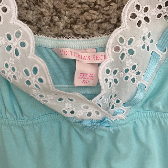 NWOT Victoria’s Secret Eyelet Lace Cotton Slip - Picture 8 of 13